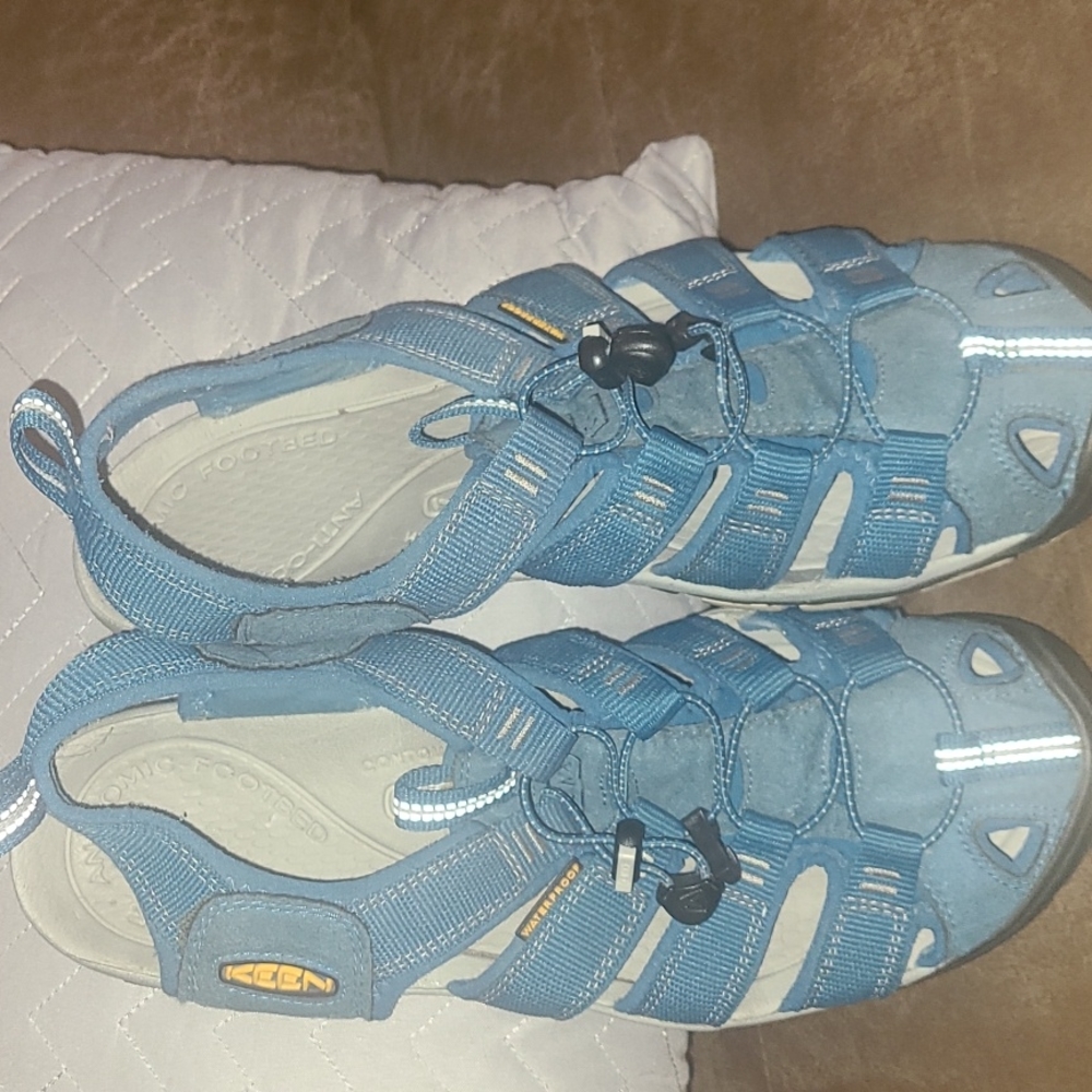 Keen shoe's